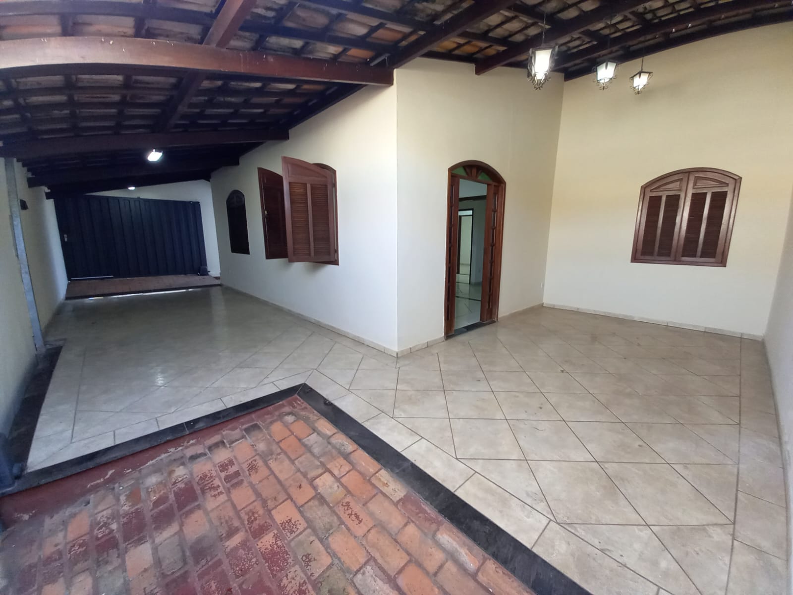 CASA DISPONÍVEL NO BAIRRO BERNADO VALADARES 